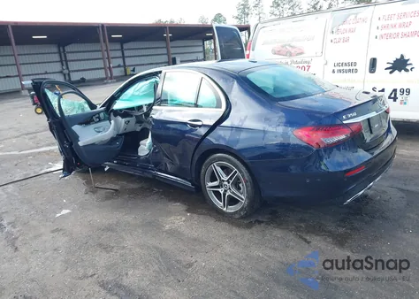 2022 Mercedes-Benz E 350 из США, поврежденный, VIN W1KZF8DB0NB069806